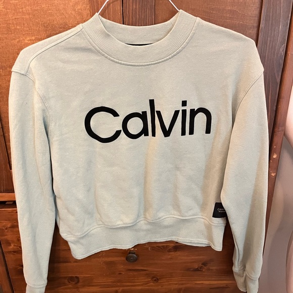 Calvin Klein Tops - Calvin Klein Sweatshirt